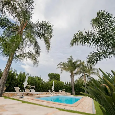 Albero Del Miglio Гостевой дом Торре-а-Маре