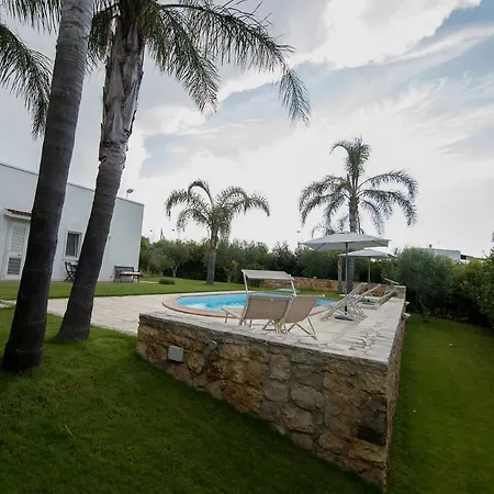 Гостевой дом Albero Del Miglio Торре-а-Маре