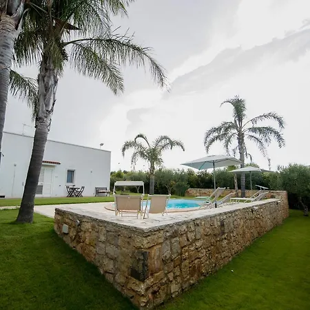 Albero Del Miglio 招待所 4*