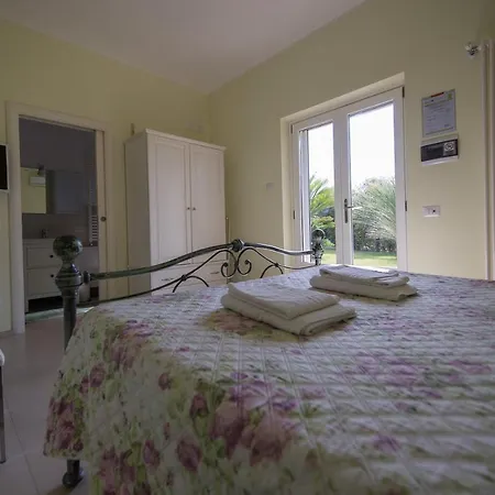 Albero Del Miglio 4* Торре-а-Маре