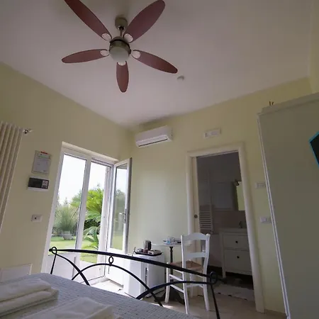 Albero Del Miglio Maison d'hôtes Torre A Mare