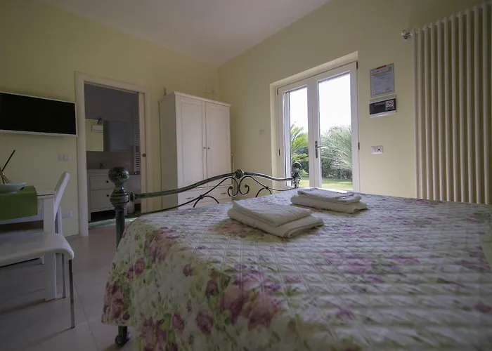 Albero Del Miglio 4* Torre A Mare